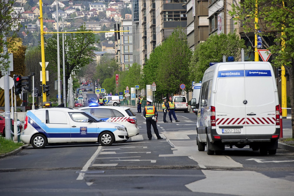 Sikerült kiszerelni a gyújtószerkezeteket