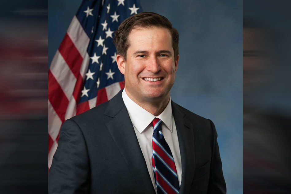 Újabb demokrata Trump-kihívó