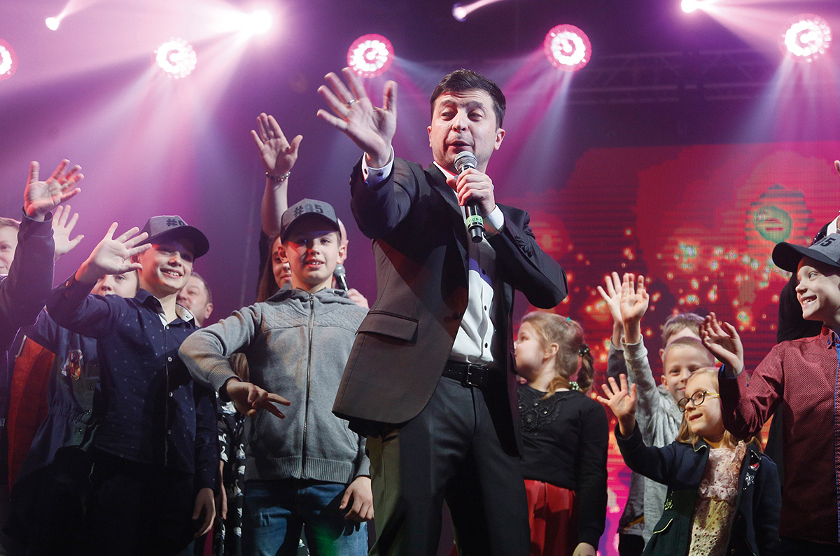 Oligarchák bábszínháza