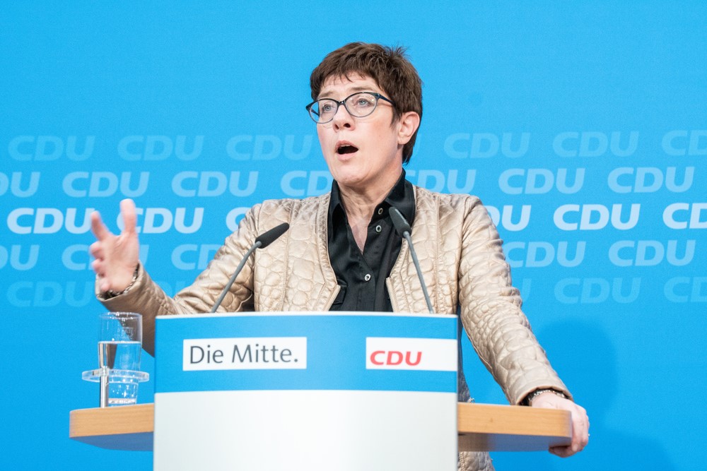 Sajtójelentések szerint távozik Annegret Kramp-Karrenbauer