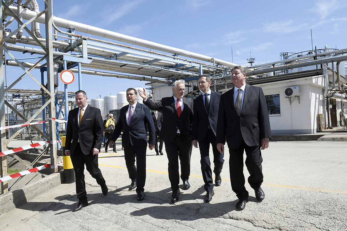 Hárommilliárd forintból épít új üzemet a Mol Zalaegerszegen