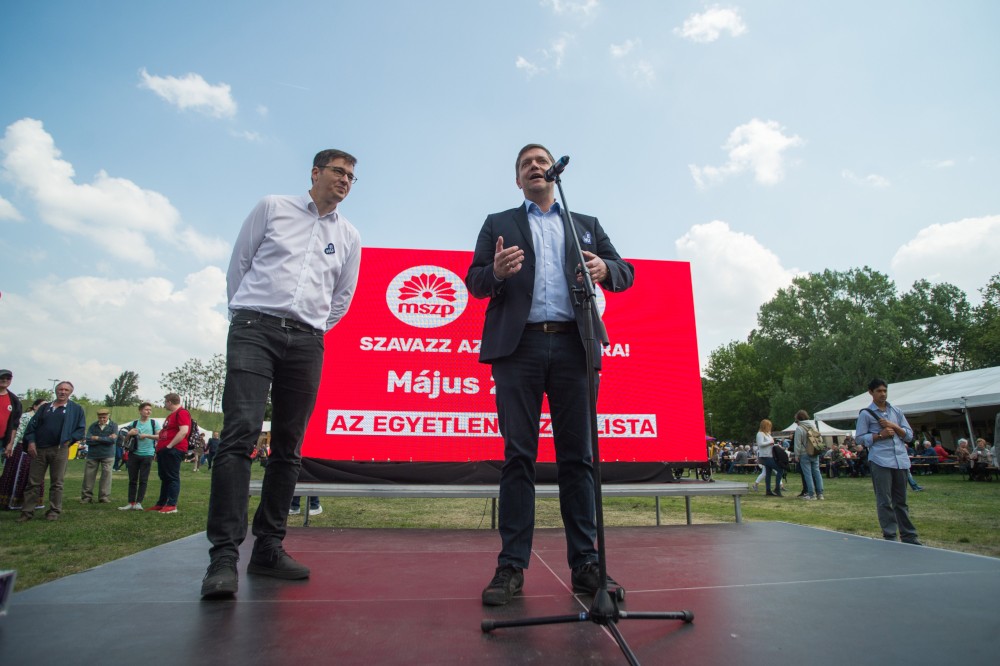 „A kormány a munkavállalók ellensége”