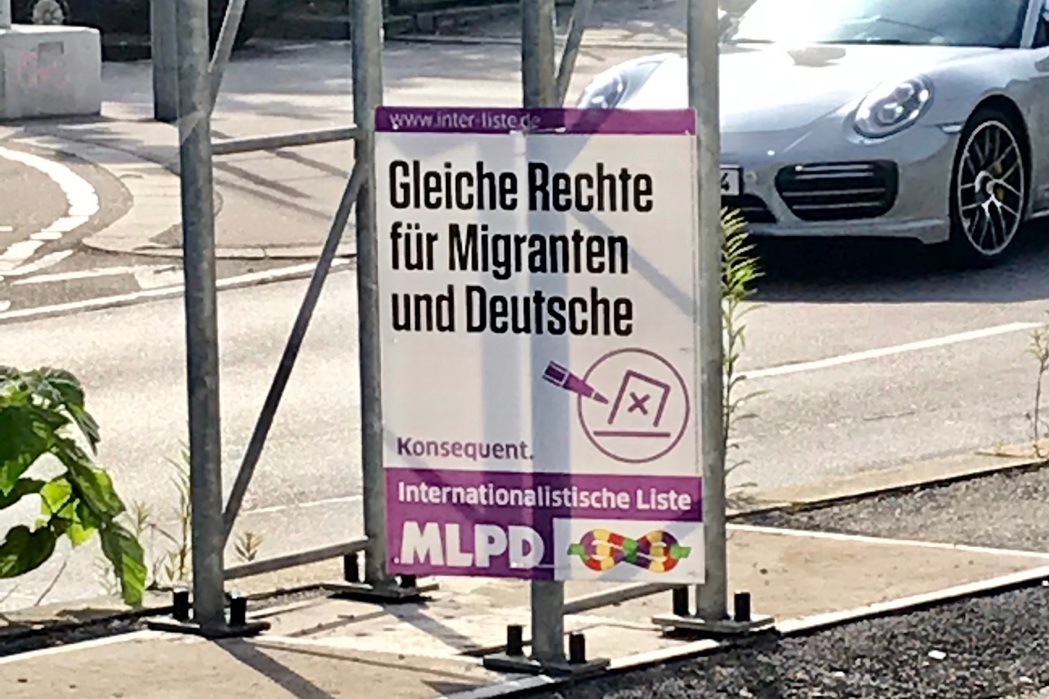 Így kampányol a szélsőbal Németországban