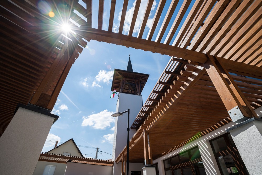 Vidéken kinyithatják a református templomokat