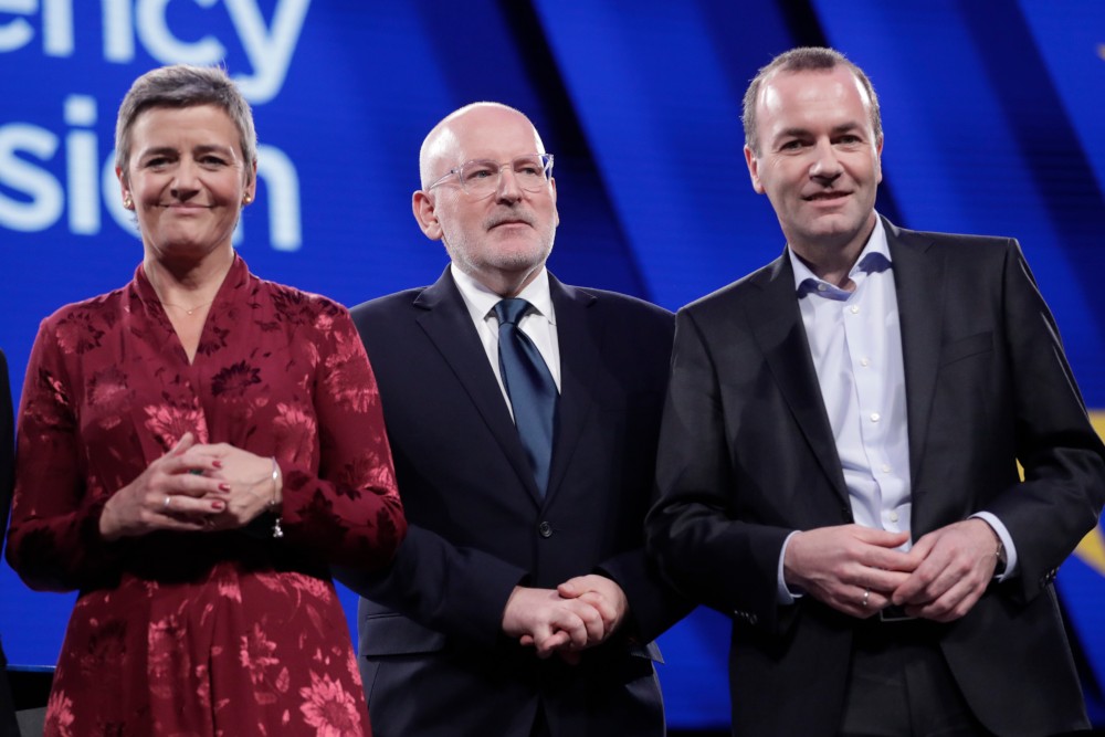 Felbomolhat a csúcsjelölti rendszer