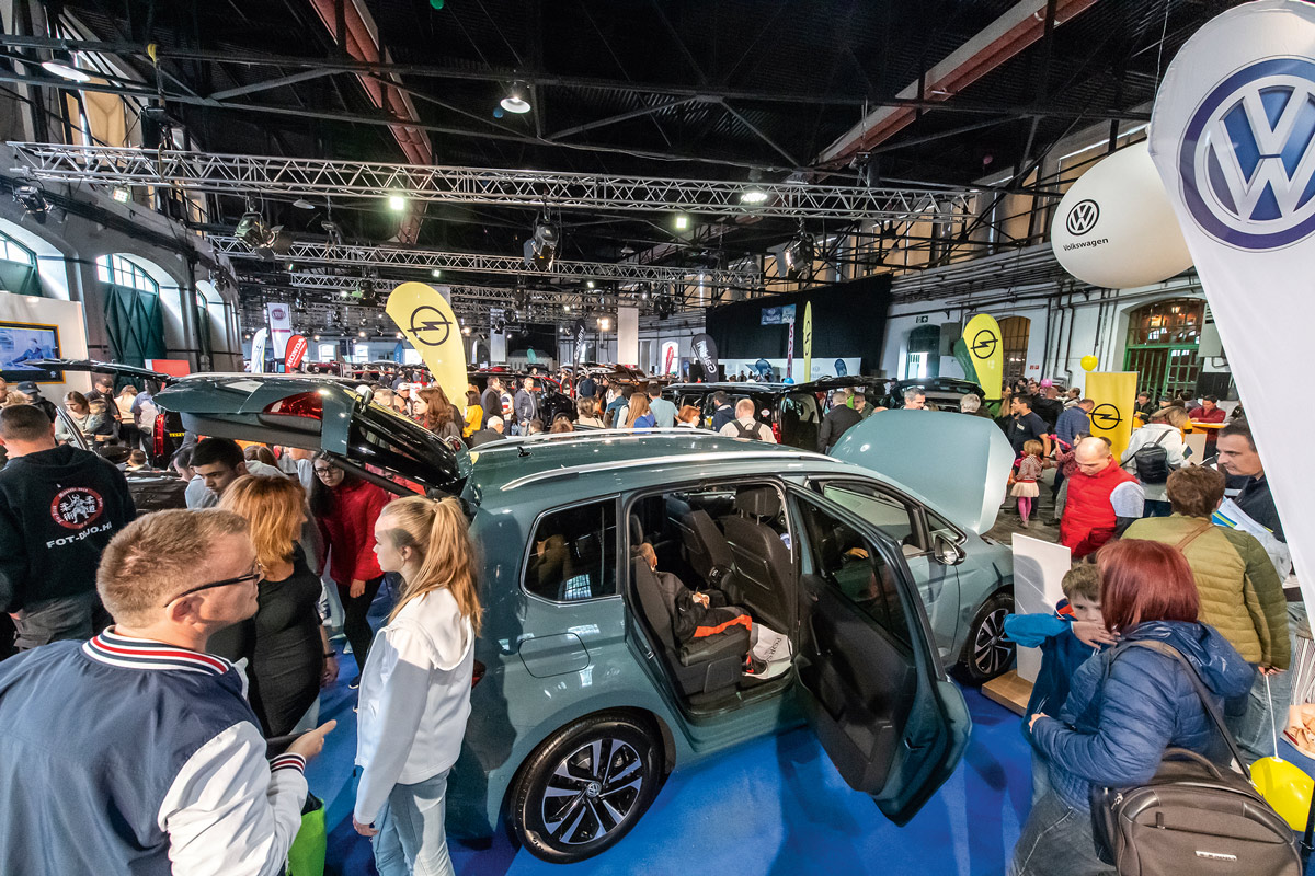 Három gyerek, hét ülés