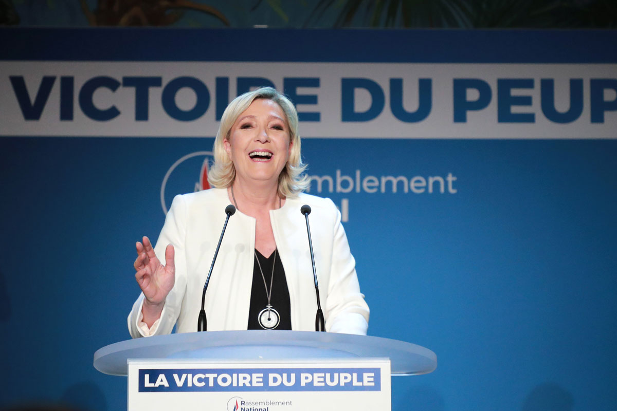 Le Pen legyőzte Macront