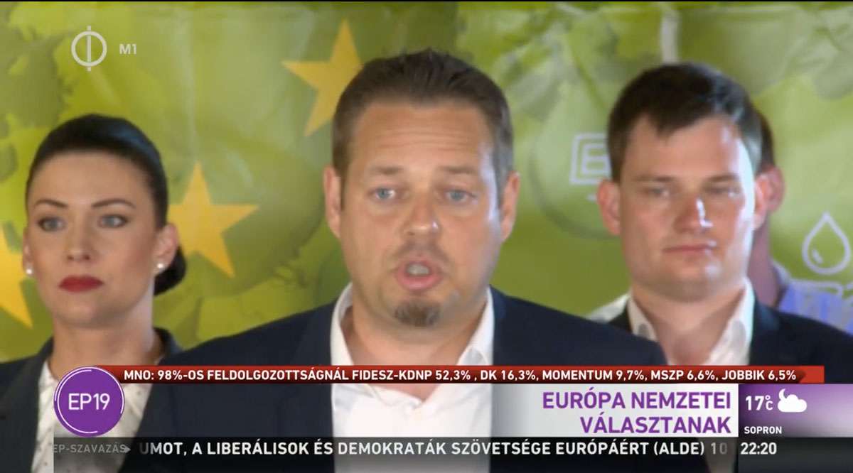 Összeomlott az LMP, lemondott az elnökség