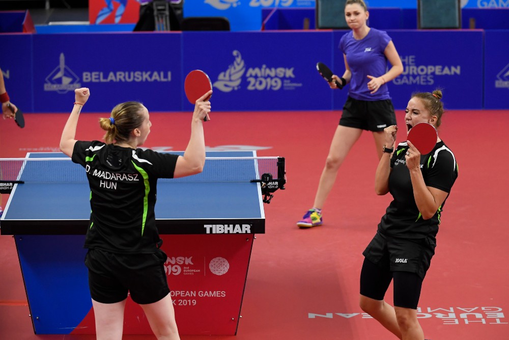 A bronzért játszhatnak az asztaliteniszező lányok