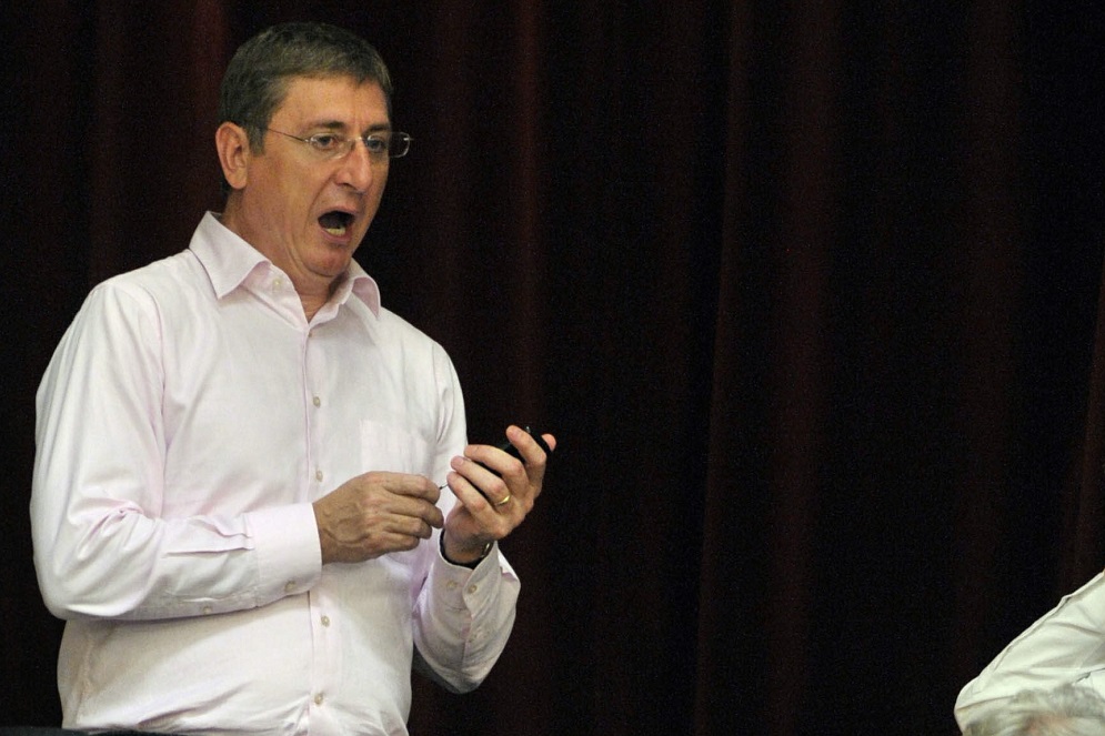 Fidesz: az MTA-t egyedül Gyurcsányék akarták beszántani