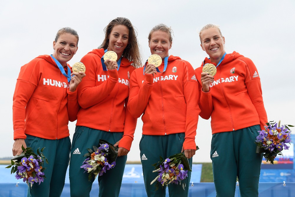 Aranyérmes a női kajaknégyes