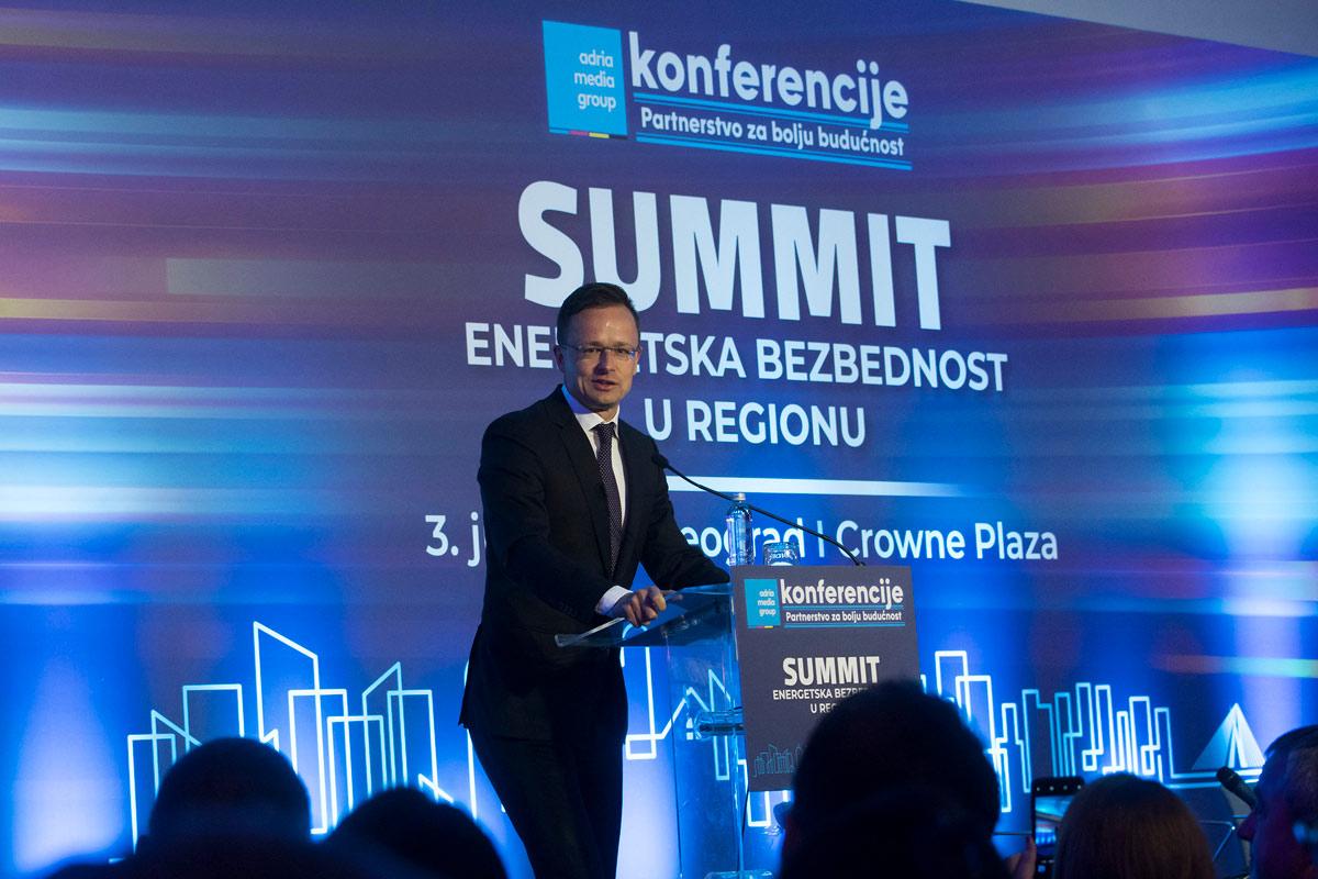 Ukrajnát elkerülő gázszállítási útvonalra van szükség