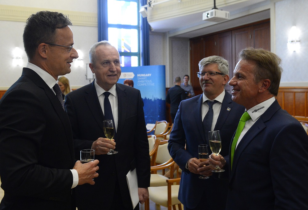 Tízmilliárd forint értékű ipari beruházás