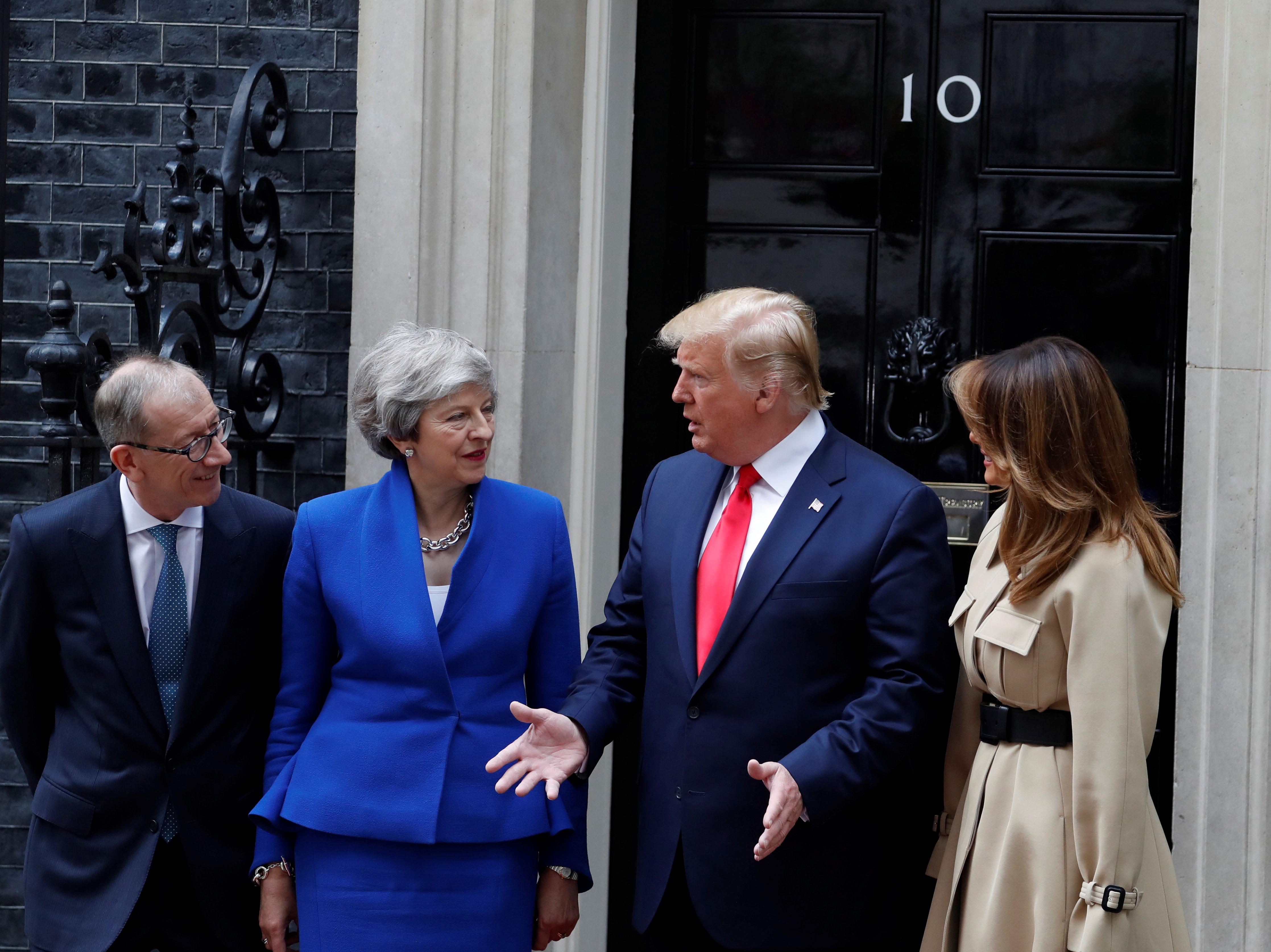 „Minden tagországnak teljesítenie kell a védelmi kiadási célt”