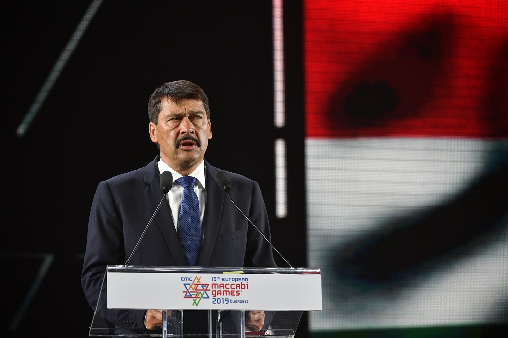 Áder János: közös önbecsülésünket gyarapítják zsidó honfitársaink