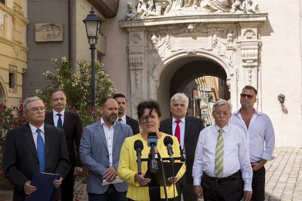 Összeborult az ellenzék Sopronban