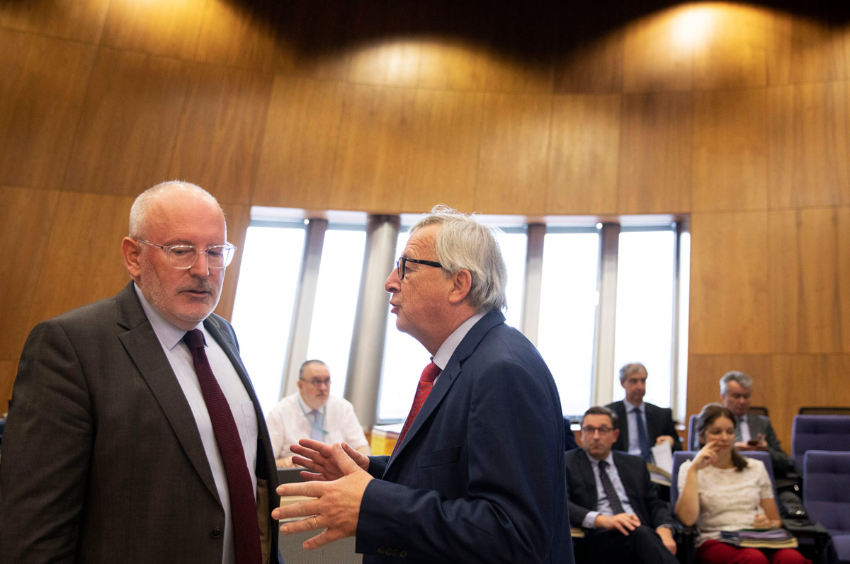 „Az Európai Néppárt fellázadt Timmermans jelölése ellen”