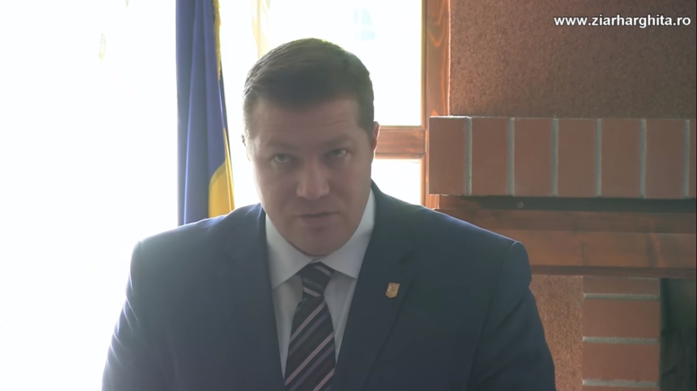 A székelyföldi románok identitása miatt aggódik a prefektus