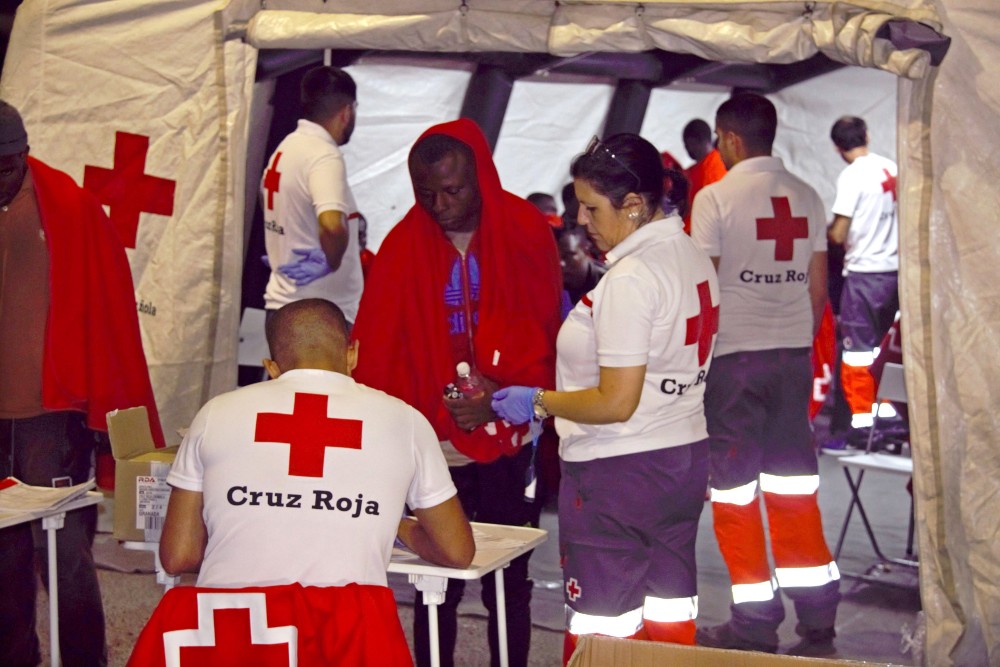 Hadihajó szállított migránsokat Spanyolországba