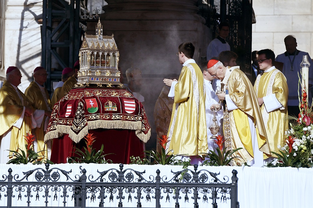 Sikeresen megtartottak minden ünnepi programot a fővárosban