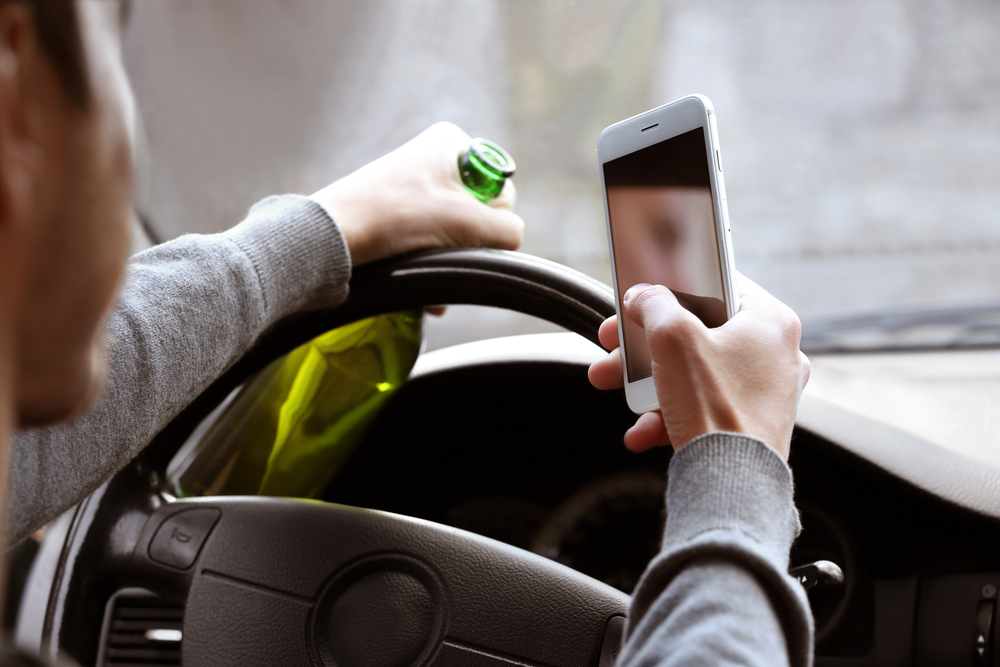 Három ember halálát okozta a Facebookon felvágó román