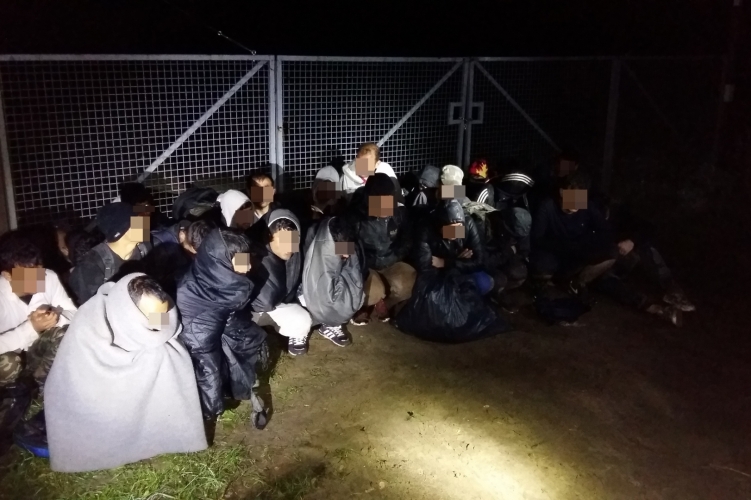 Migránsokat tartóztattak fel Bács-Kiskun megyében