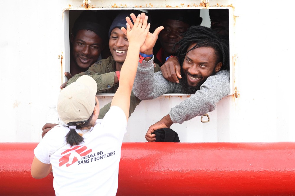 Az Ocean Vikingen érkezhettek az embercsempészek