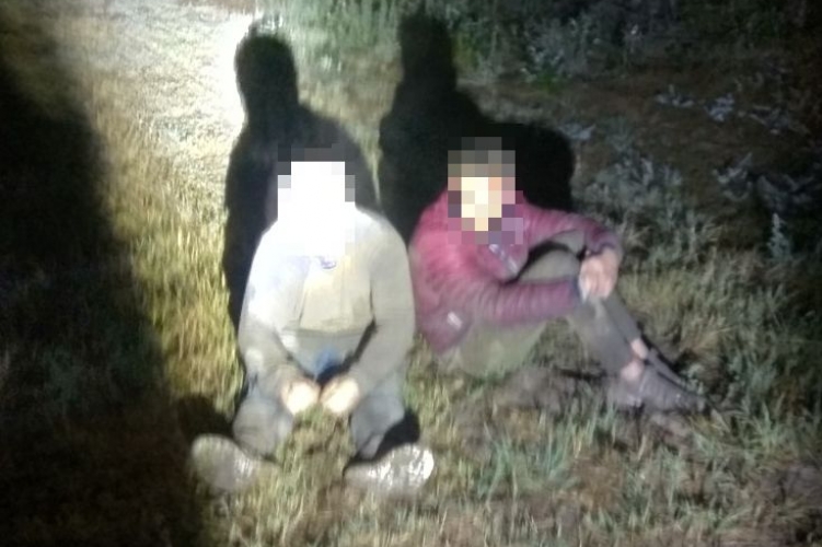 A határzárat megrongáló migránsok ellen indult eljárás