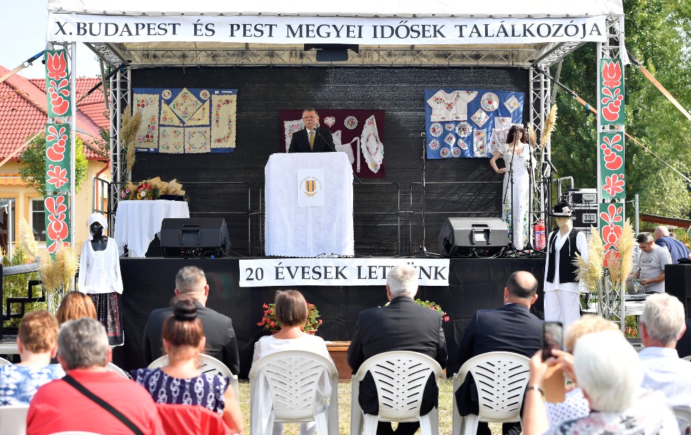 Szükség van a nemzedékek szövetségére