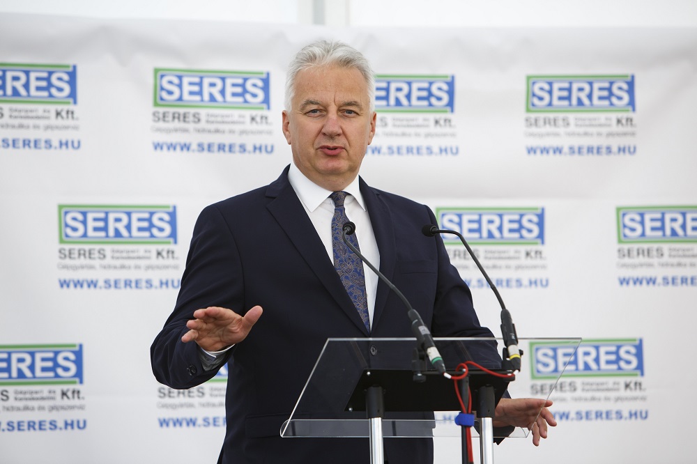 A kormány támogatja a magyar családi vállalkozásokat