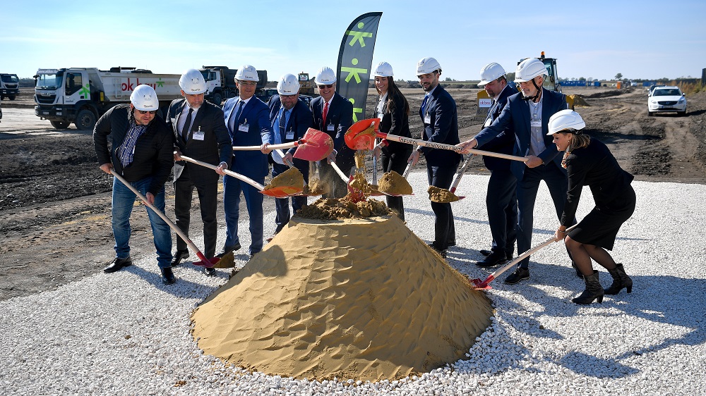 Megkezdődött a német Deufol debreceni gyárának építése