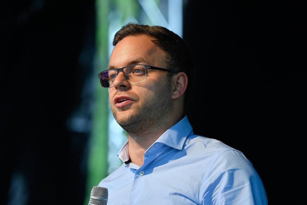 Egységben a birodalmi törekvésekkel szemben