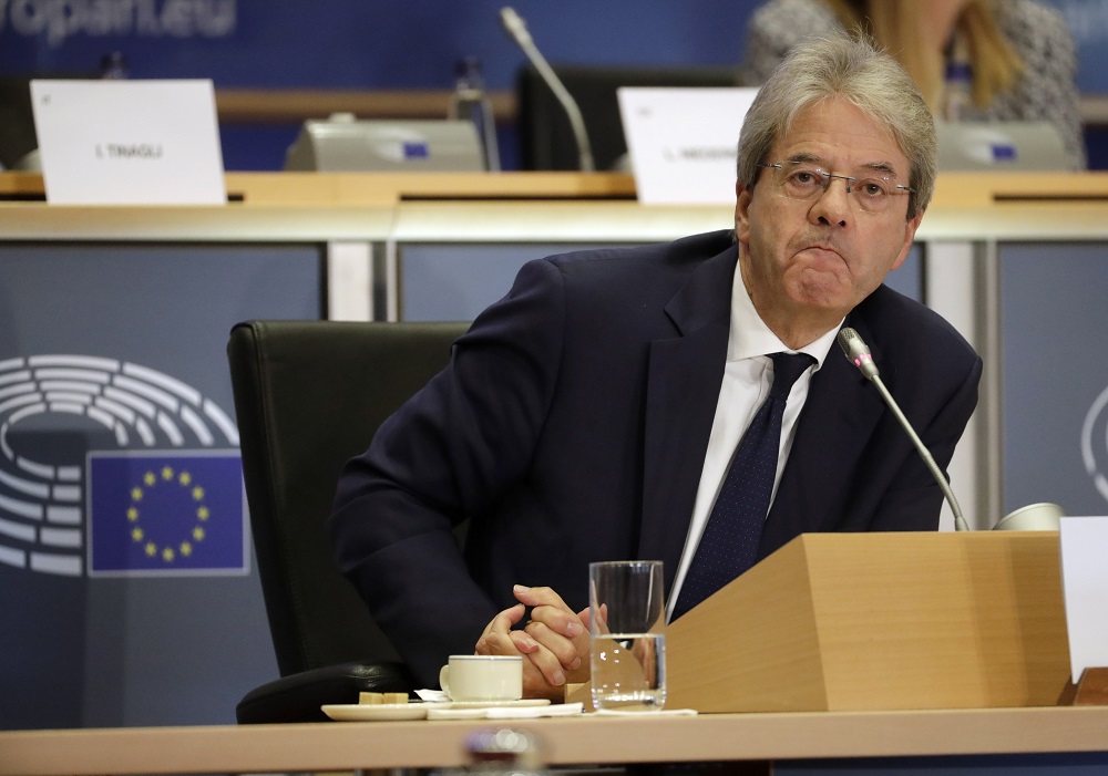Gentiloni: nem lesz kettős mérce