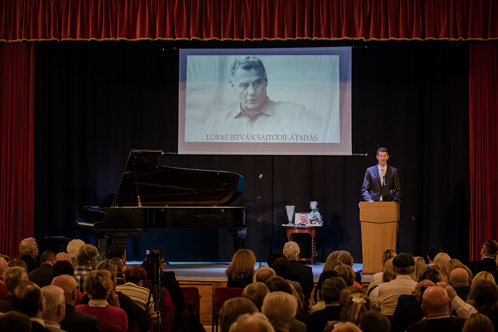 Szakács Árpád kapta a Lovas István Sajtódíjat