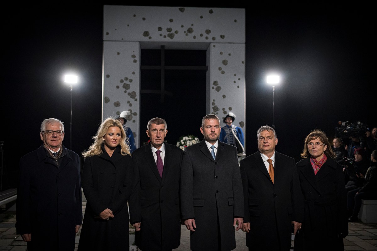 A bársonyos forradalom kezdetére emlékeztek