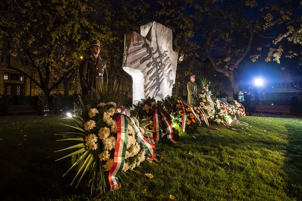 A Gulágra hurcolt magyarokra emlékezünk