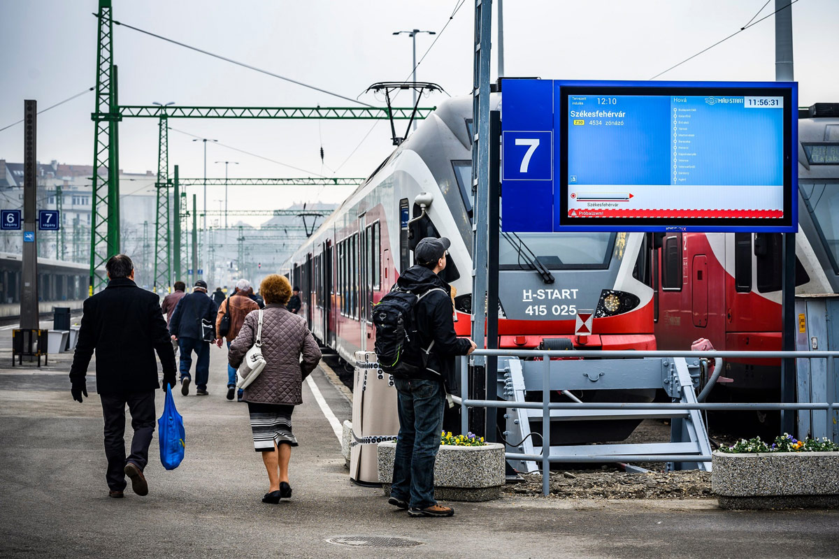 Kilenc vasútállomás újult meg decemberben