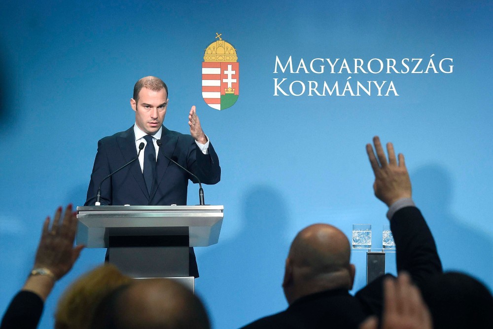 Ha a baloldalon múlna, már nem lenne hitelmoratórium