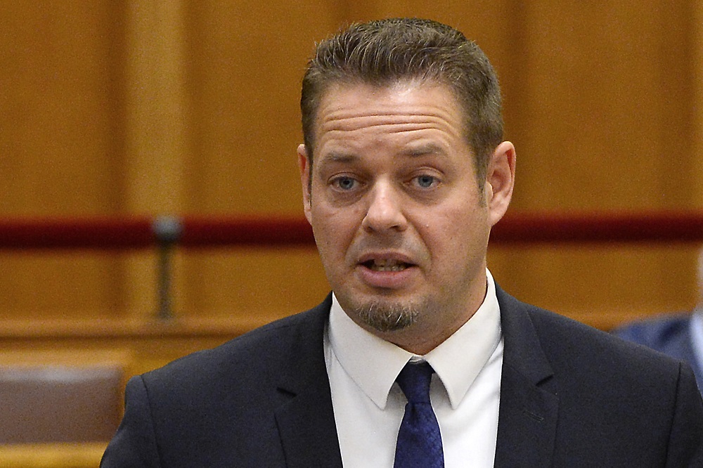 Keresztes László Lóránt szerint a kormány törvényt sértett