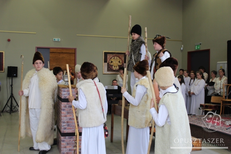 A Magyarok karácsonyára várják a vendégeket