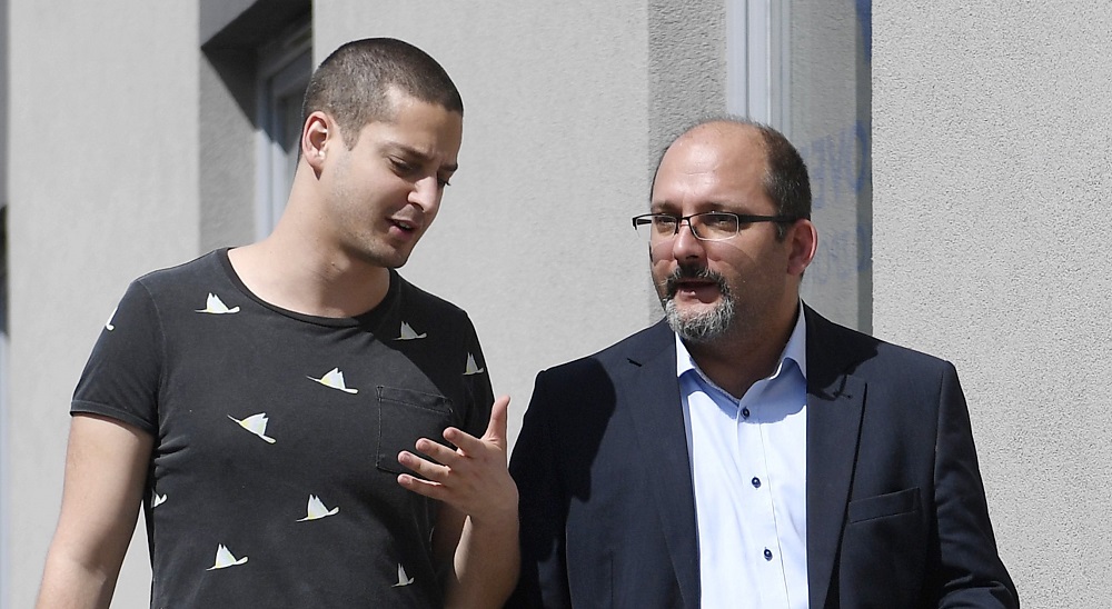 Tüntetni hív az LMP