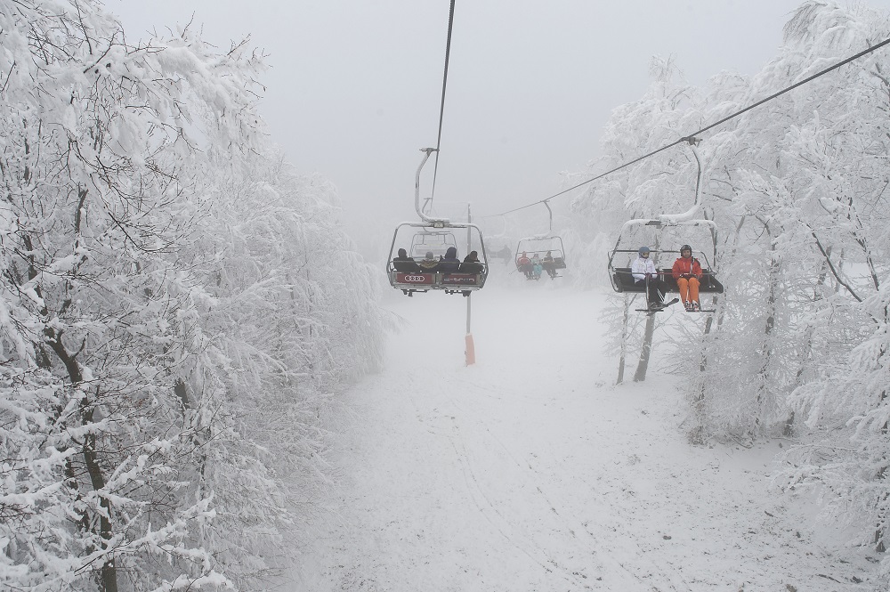227 millió forinttal támogatta a kormány síterepek fejlesztését