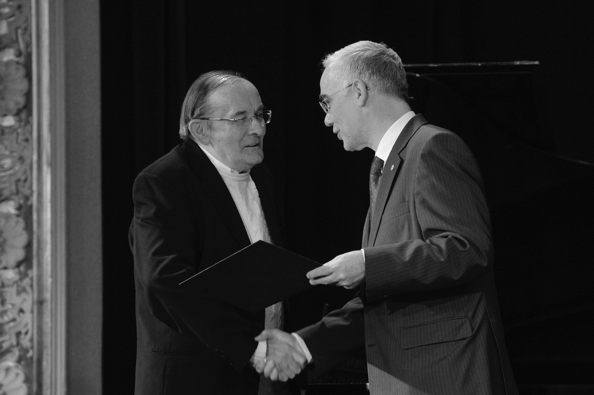 Lukácsi Huba emlékére