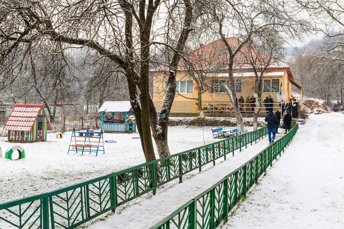 Újabb kárpátaljai óvodát korszerűsítettek