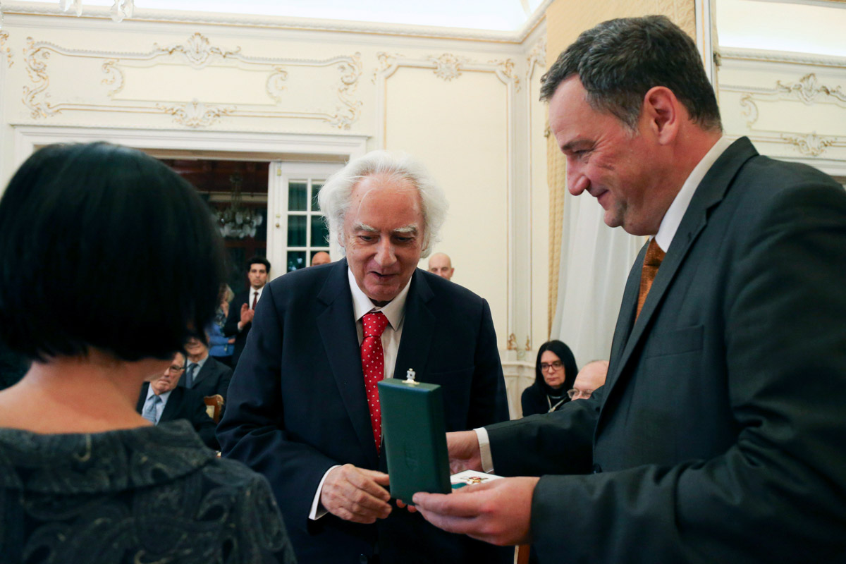 Lovagkereszttel tüntették ki Lucian Boia román történészt