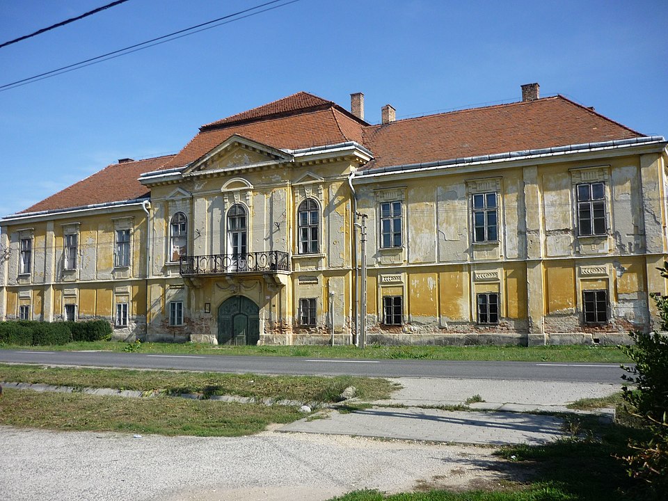 Felújítják a váli Ürményi-Dreher-kastélyt