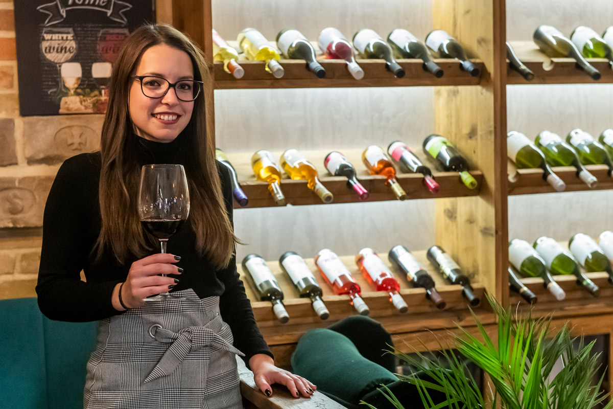 Közel vinni az emberekhez a magyar bort