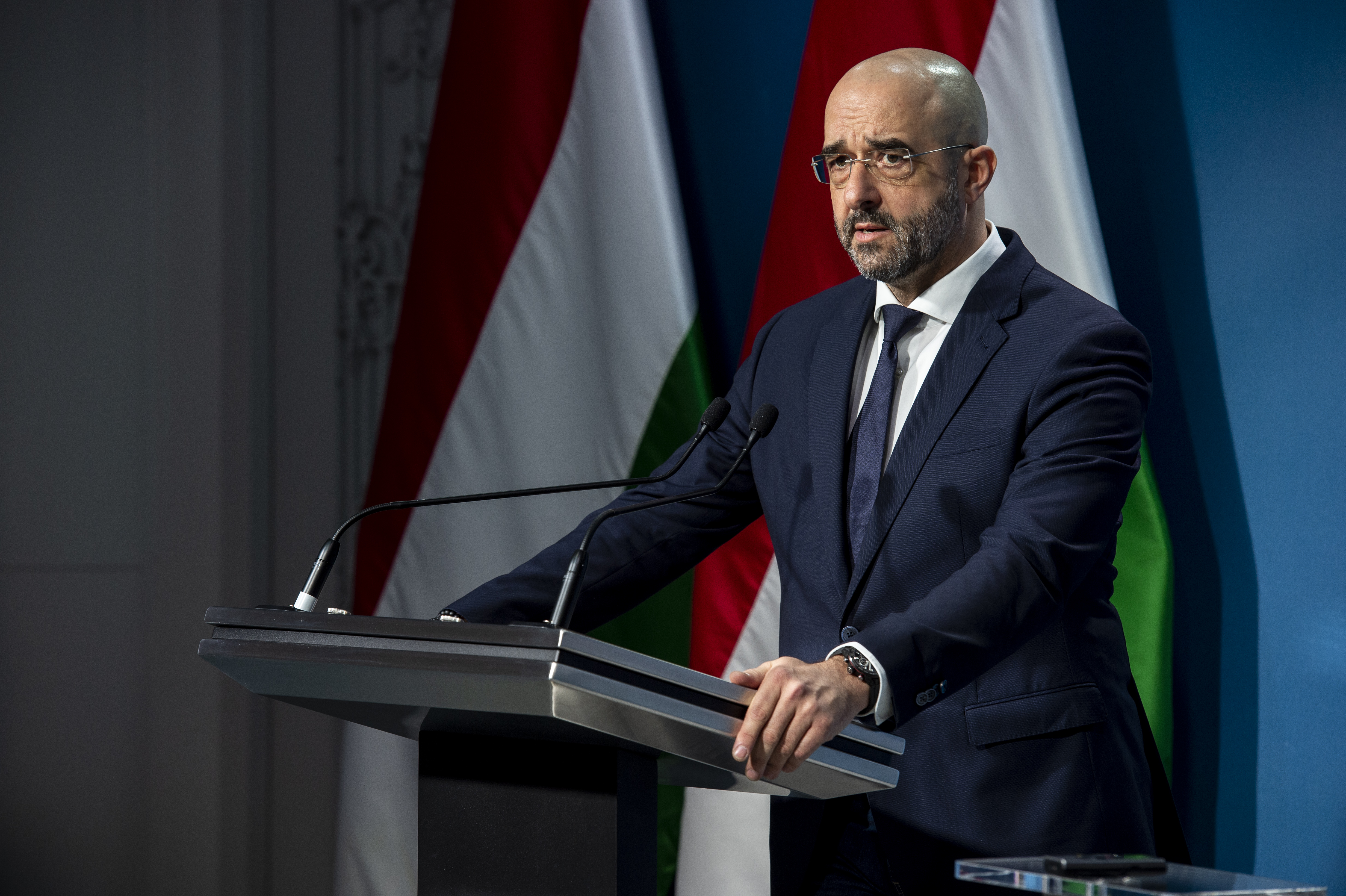 Elfogult az EUObserver „Romaellenes gyűlölet Budapest utcáin” című cikke