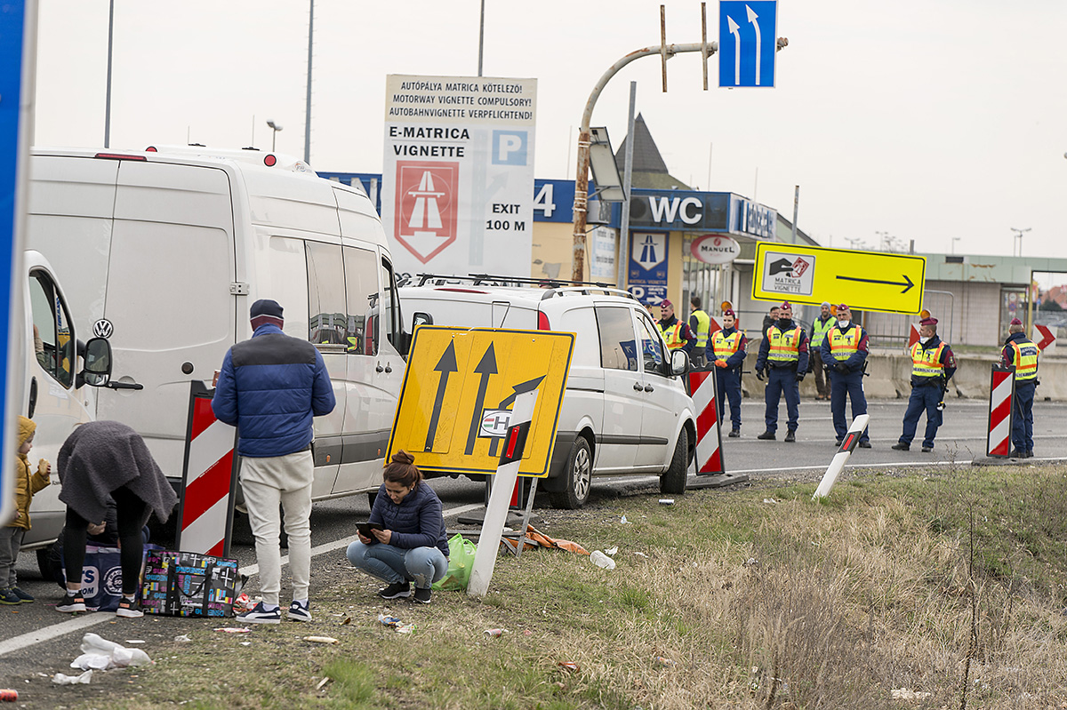 Éjszaka átkelhetnek az országon a románok és bolgárok
