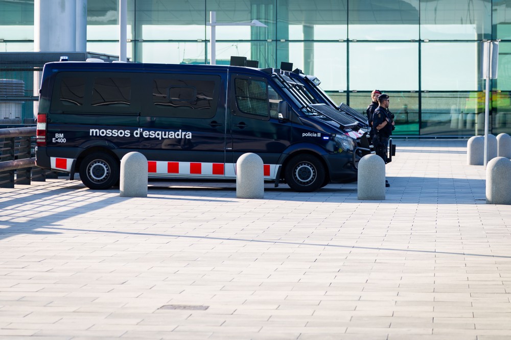 Terrortámadás történt a barcelonai repülőtéren